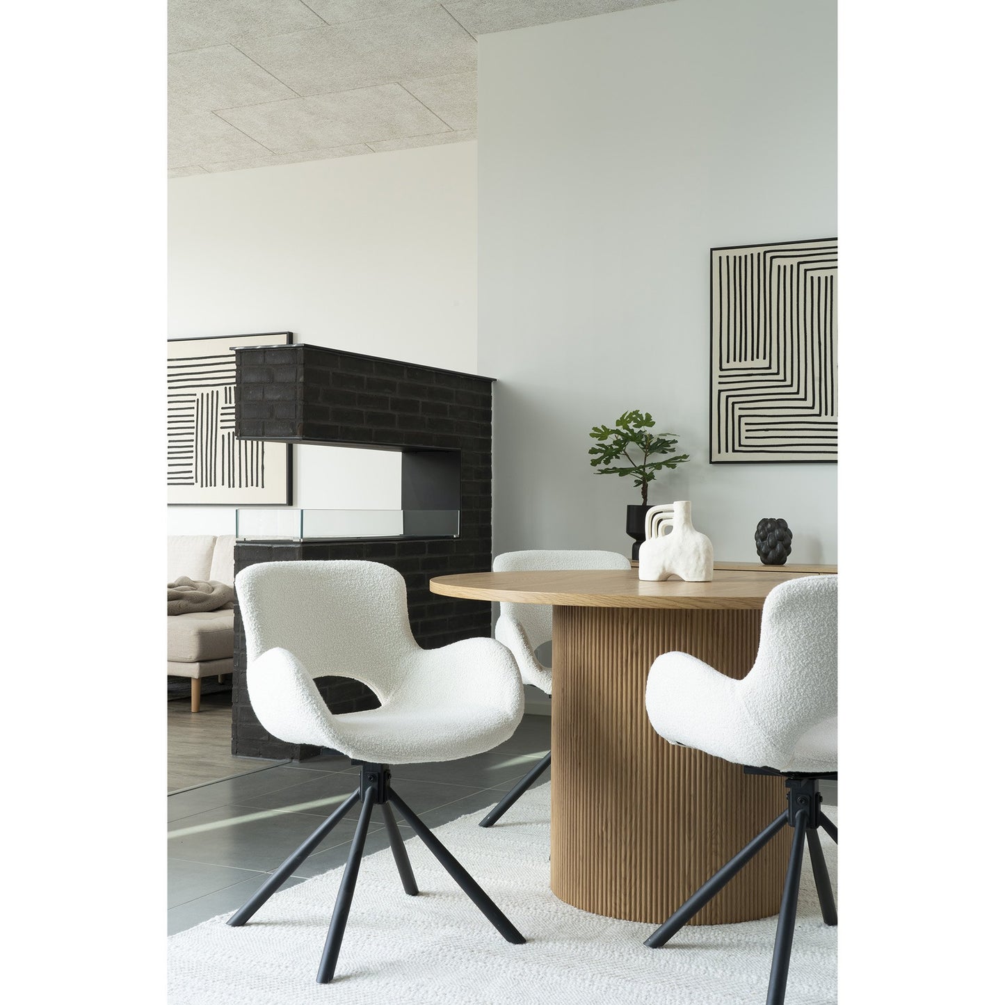 Amorim Spisebordsstol - Spisebordsstol, I Bouclé Off-White Med Drejefod, Hn1273 ⎮ Sæt af 2 stk. ⎮ 5713917026753 ⎮ 1001186