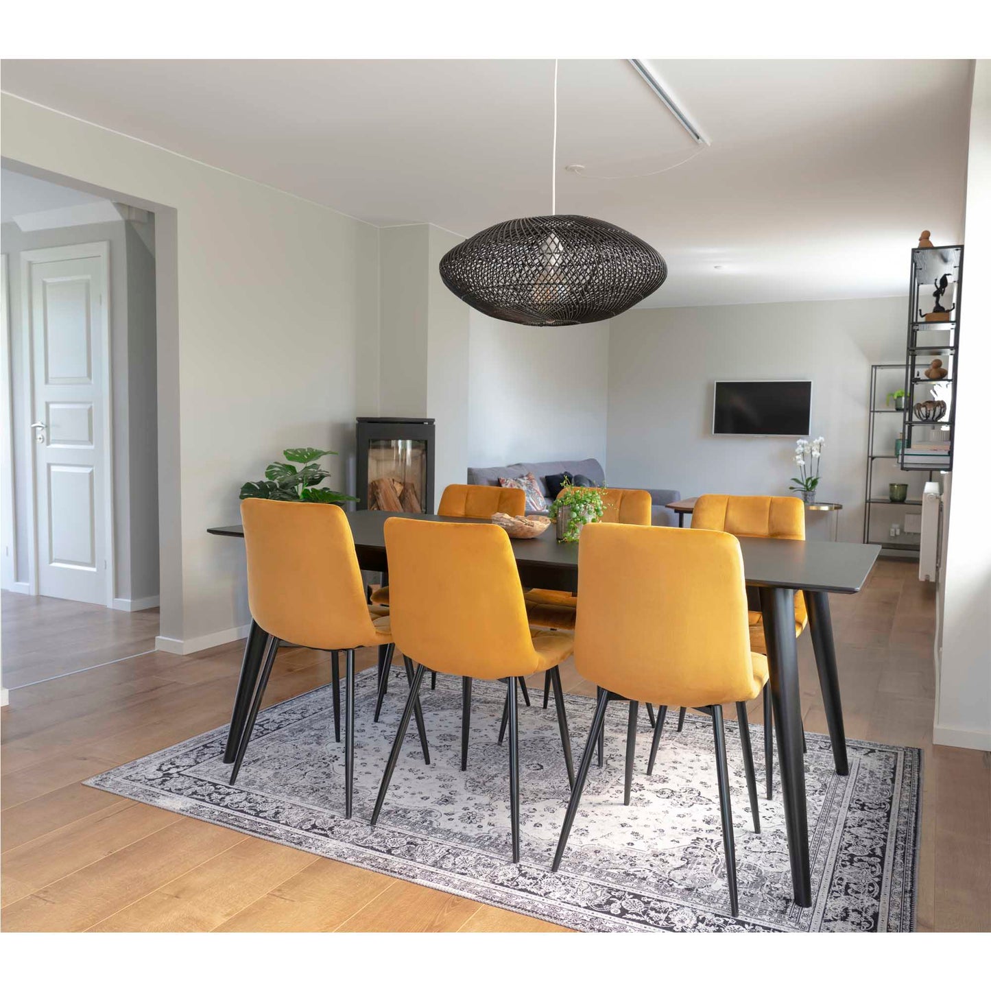 Middelfart Spisebordsstol - Spisebordsstol, Velour, Sennepsgul, Sorte Ben, Hn1004 ⎮ Sæt af 2 stk. ⎮ 5713917002894 ⎮ 1001193