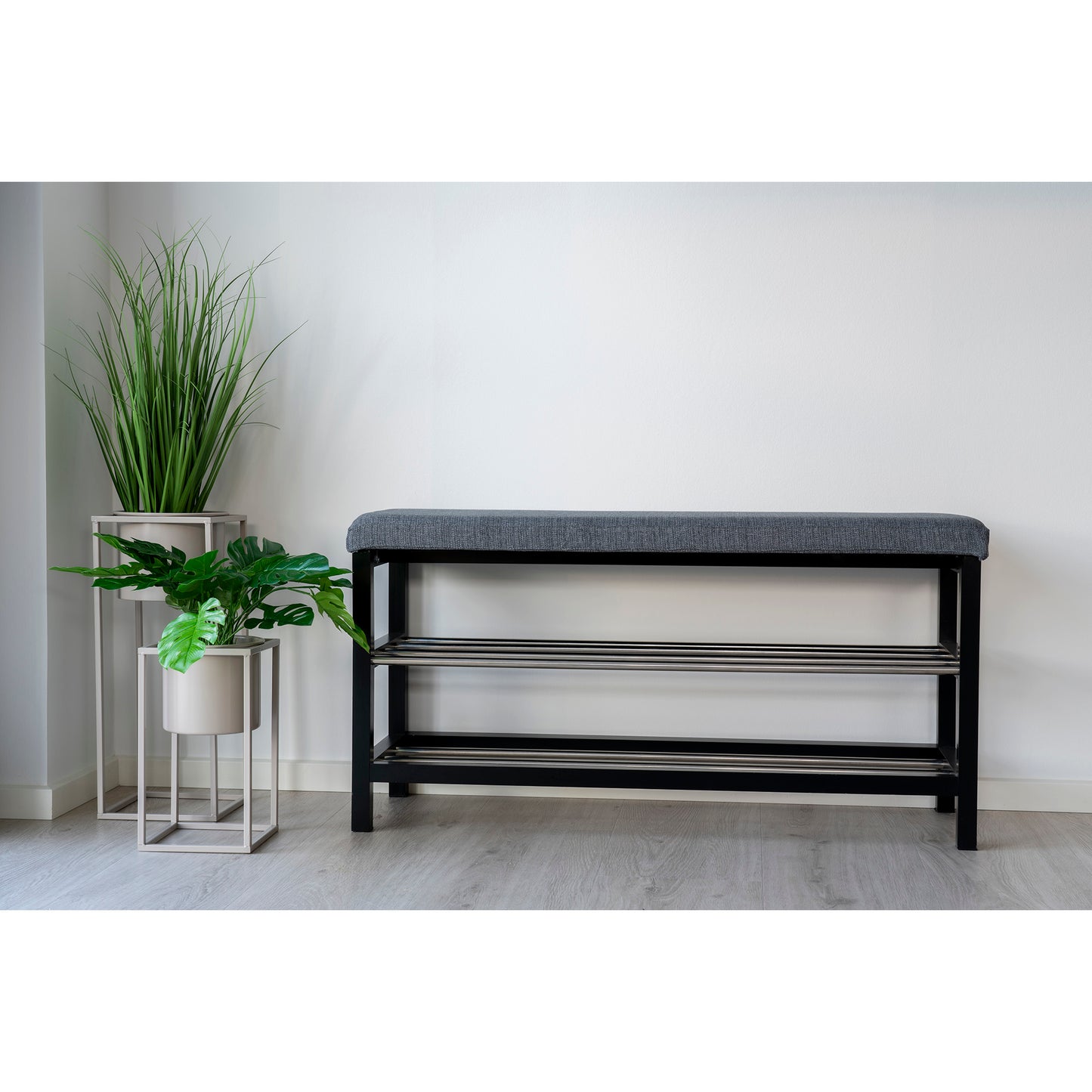 Padova Bænk - Bænk Med Hynde Og 2 Hylder, Grå, Sorte Ben 100X34X50 Cm ⎮ 5713917002351 ⎮ 1401090