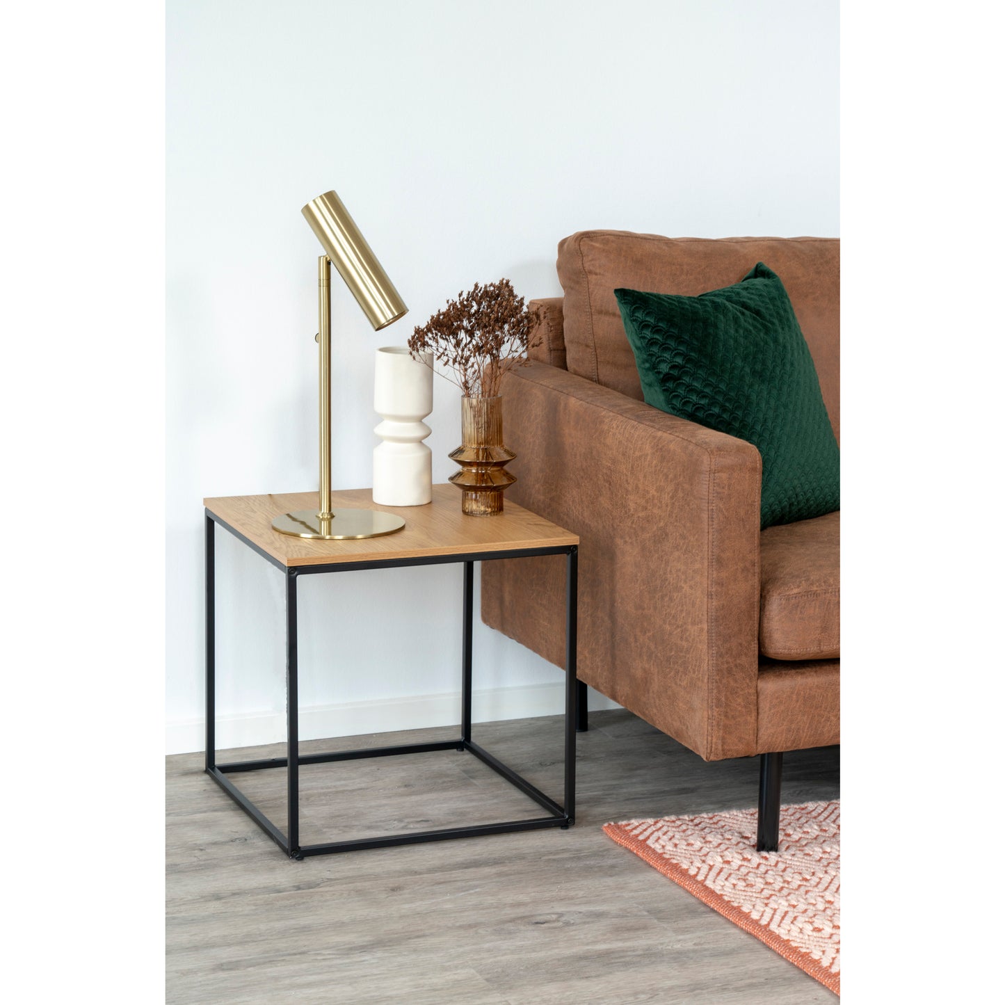 Vita Hjørnebord - Hjørnebord, Egetræslook, Sort Stel 45X45X45 Cm ⎮ 5713917008834 ⎮ 2101405