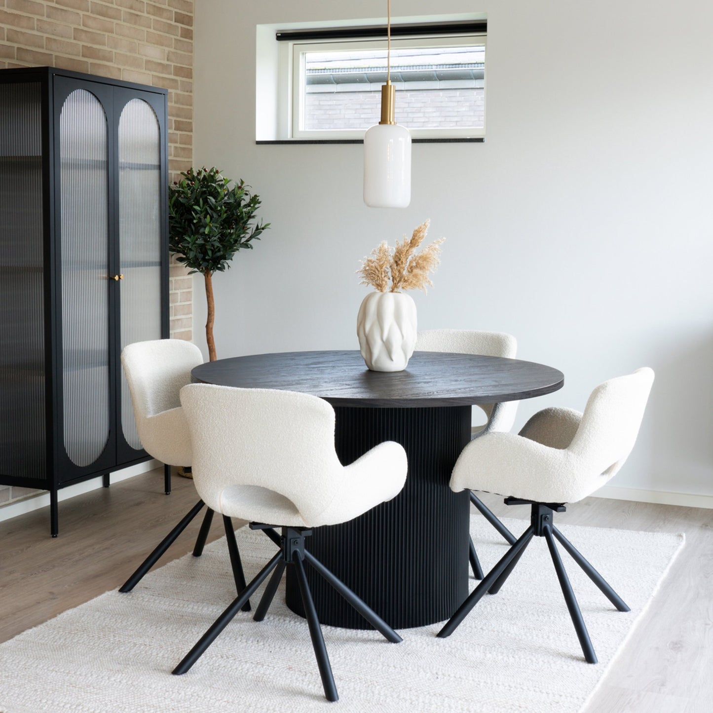 Boavista Spisebord - Spisebord, Mørkebrun Ø120X75 Cm ⎮ 5713917024377 ⎮ 2601020