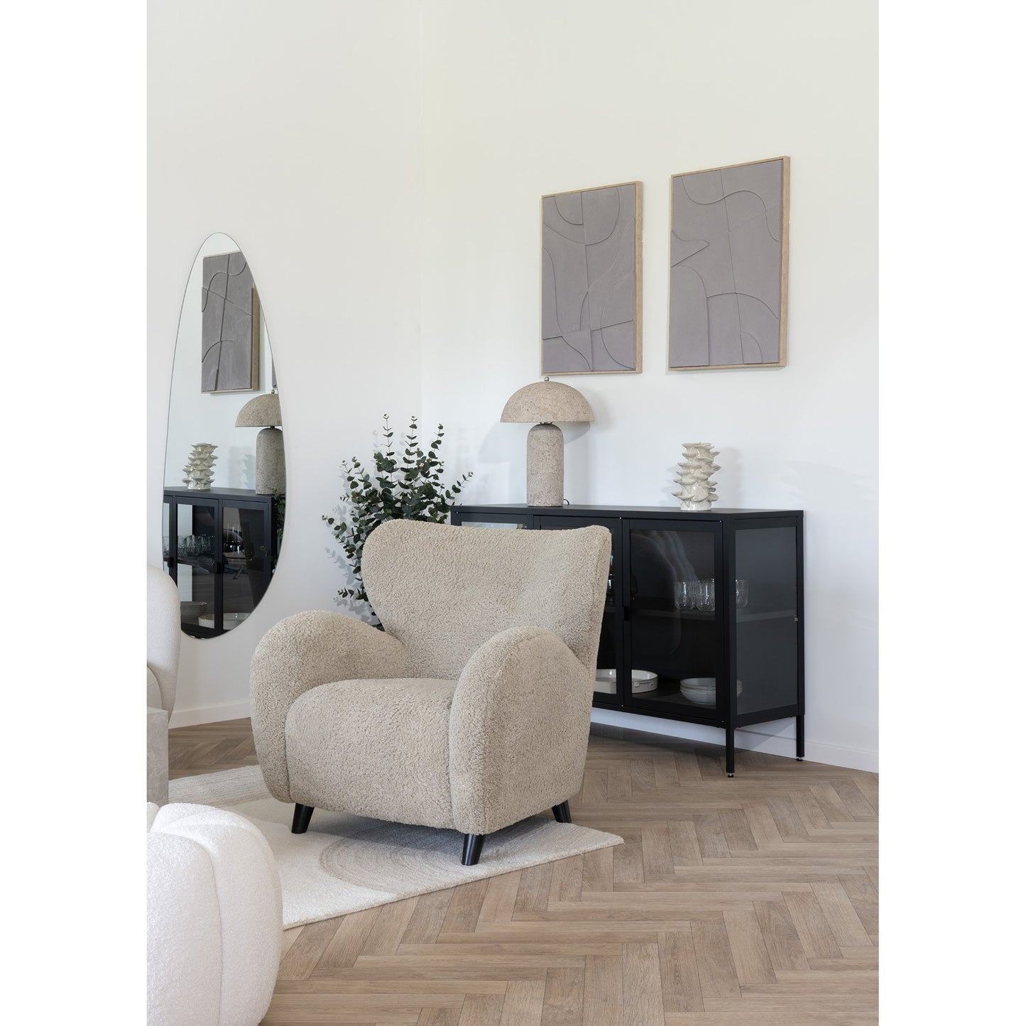 Brisbane Skænk - Skænk, 3 Glaslåger, Stål, Sort 140X40X85 Cm ⎮ 5713917018536 ⎮ 3001050