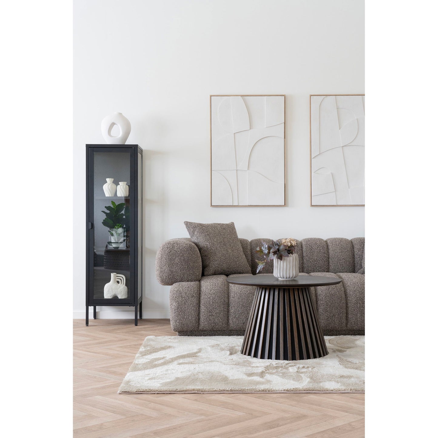 Brisbane Smalt Vitrineskab - Smalt Vitrineskab, 1 Glaslåge, Stål, Sort 40X35X140 Cm ⎮ 5713917031566 ⎮ 3003005