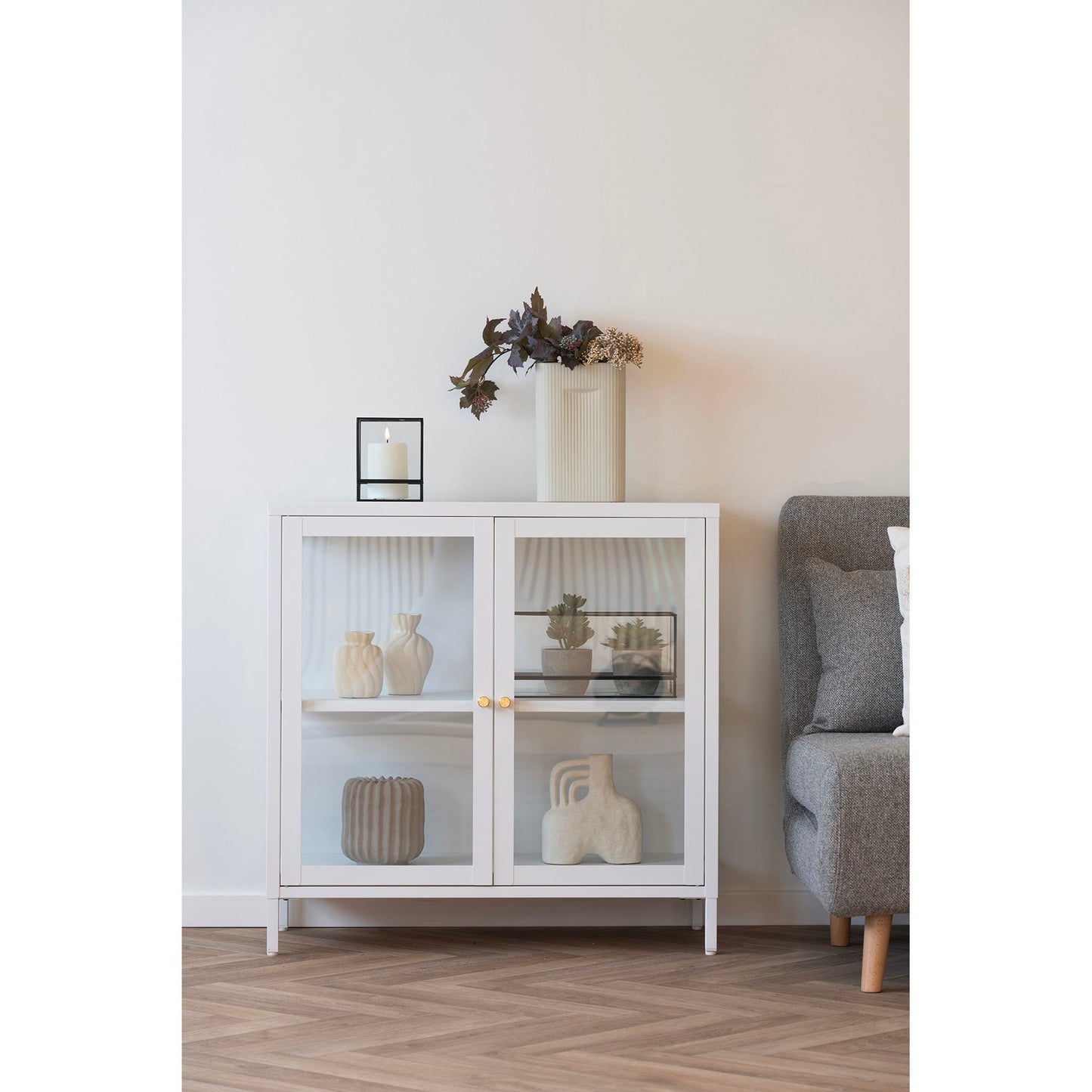 Dalby Skab - Skab, 2 Glaslåger, Stål, Hvid 80X35X80 Cm ⎮ 5713917031641 ⎮ 3003016