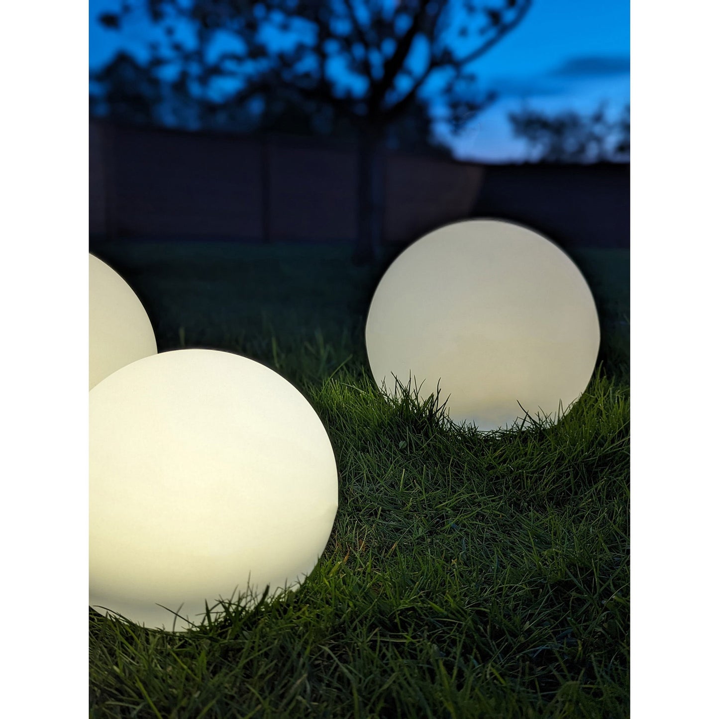 Lifton Led Lampe - Lampe, Genopladelig Med Integreret Solceller, Hvid Ø25 Cm ⎮ 5713917022908 ⎮ 6405162