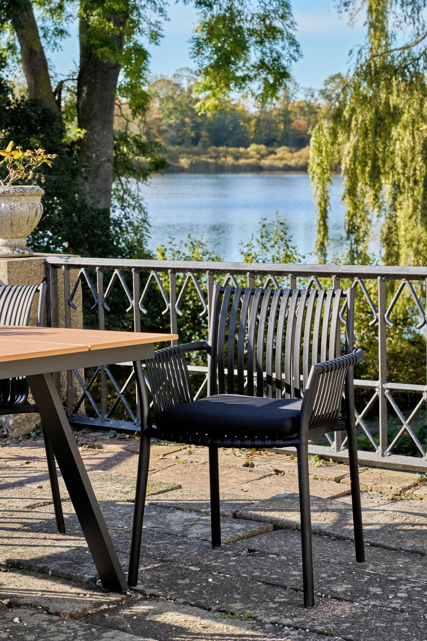 Tulsa Havestol - Havestol, Polypropylen, Stabelbar, Sort ⎮ Sæt af 2 stk. ⎮ 5713917027125 ⎮ 7001003