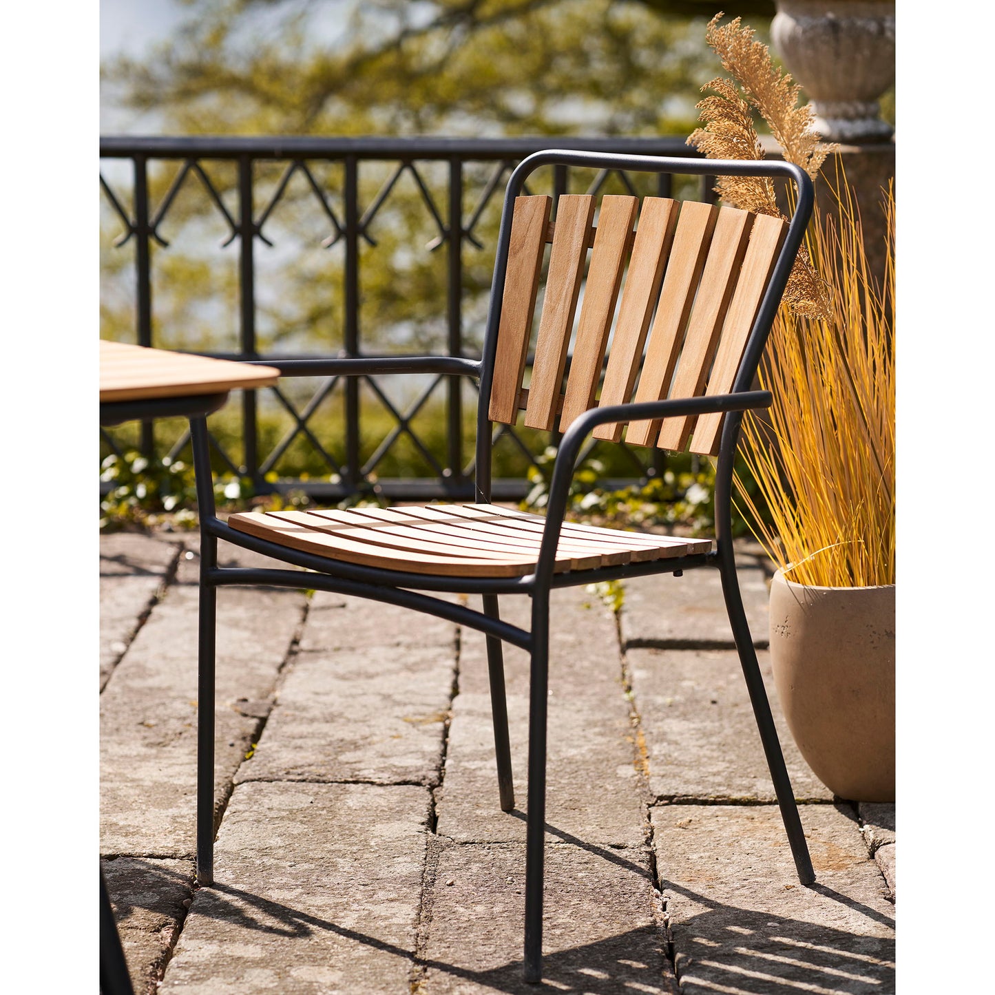 Cleveland Spisebordsstol - Spisebordsstol, Teak Med Sort Stel ⎮ Sæt af 4 stk. ⎮ 5713917026265 ⎮ 7801170