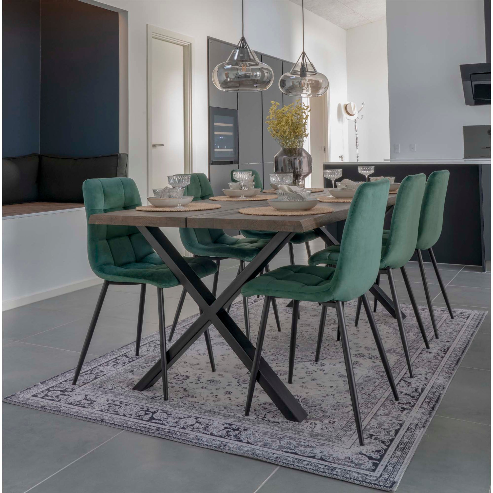 Middelfart Spisebordsstol - Spisebordsstol, Velour, Mørkegrøn, Sorte Ben, Hn1006 ⎮ Sæt af 2 stk. ⎮ 5713917007516 ⎮ 1001195 