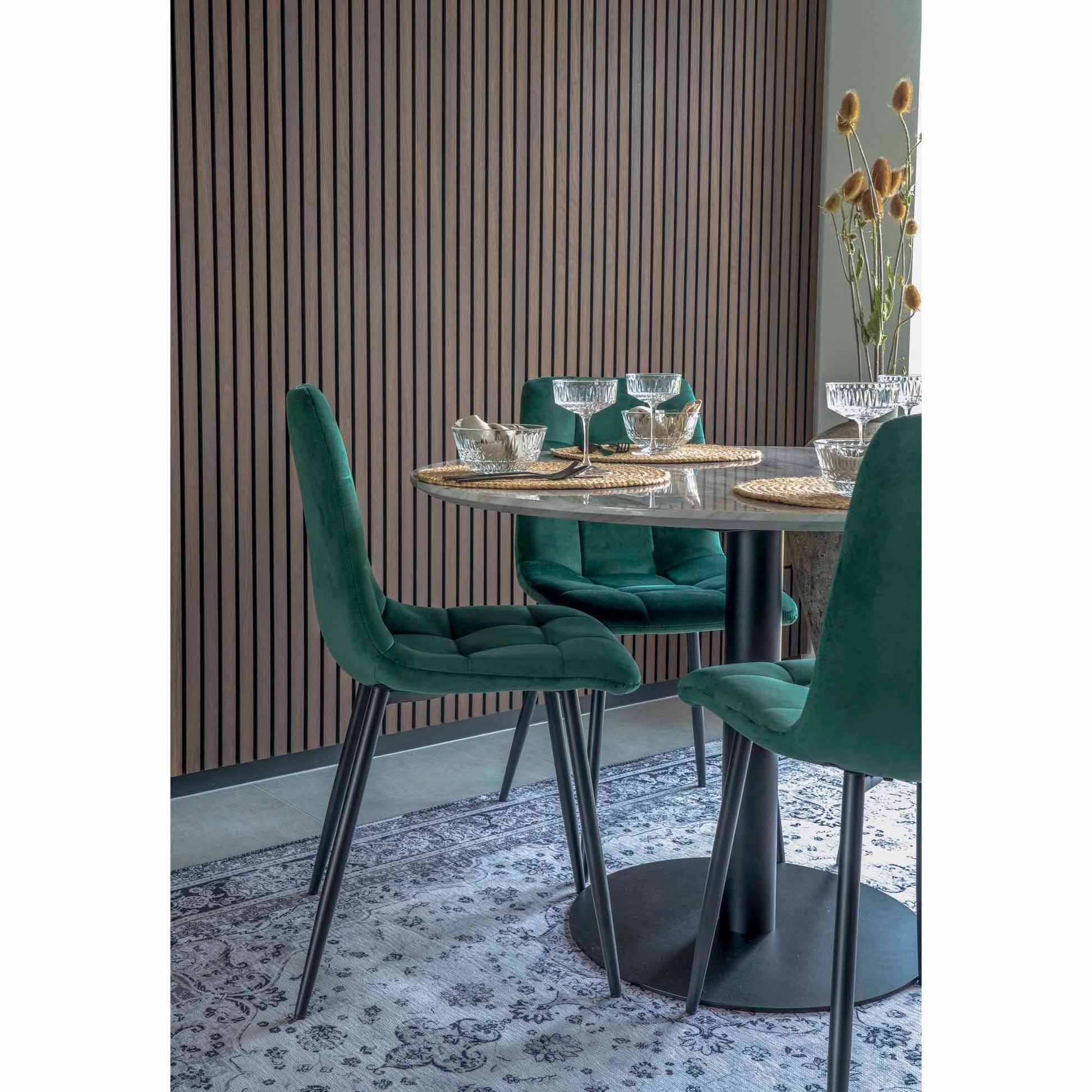 Middelfart Spisebordsstol - Spisebordsstol, Velour, Mørkegrøn, Sorte Ben, Hn1006 ⎮ Sæt af 2 stk. ⎮ 5713917007516 ⎮ 1001195 