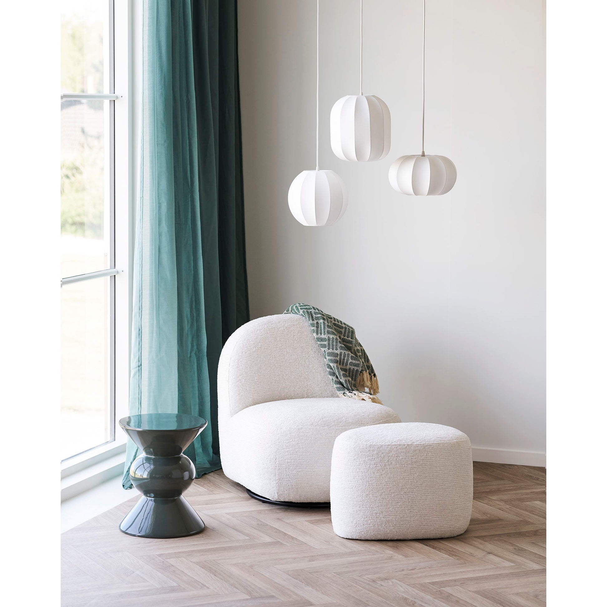 Milo Sæt - Loungestol Og Puf, Off-White Hn1081 ⎮ 5713917042128 ⎮ 1101241-S 