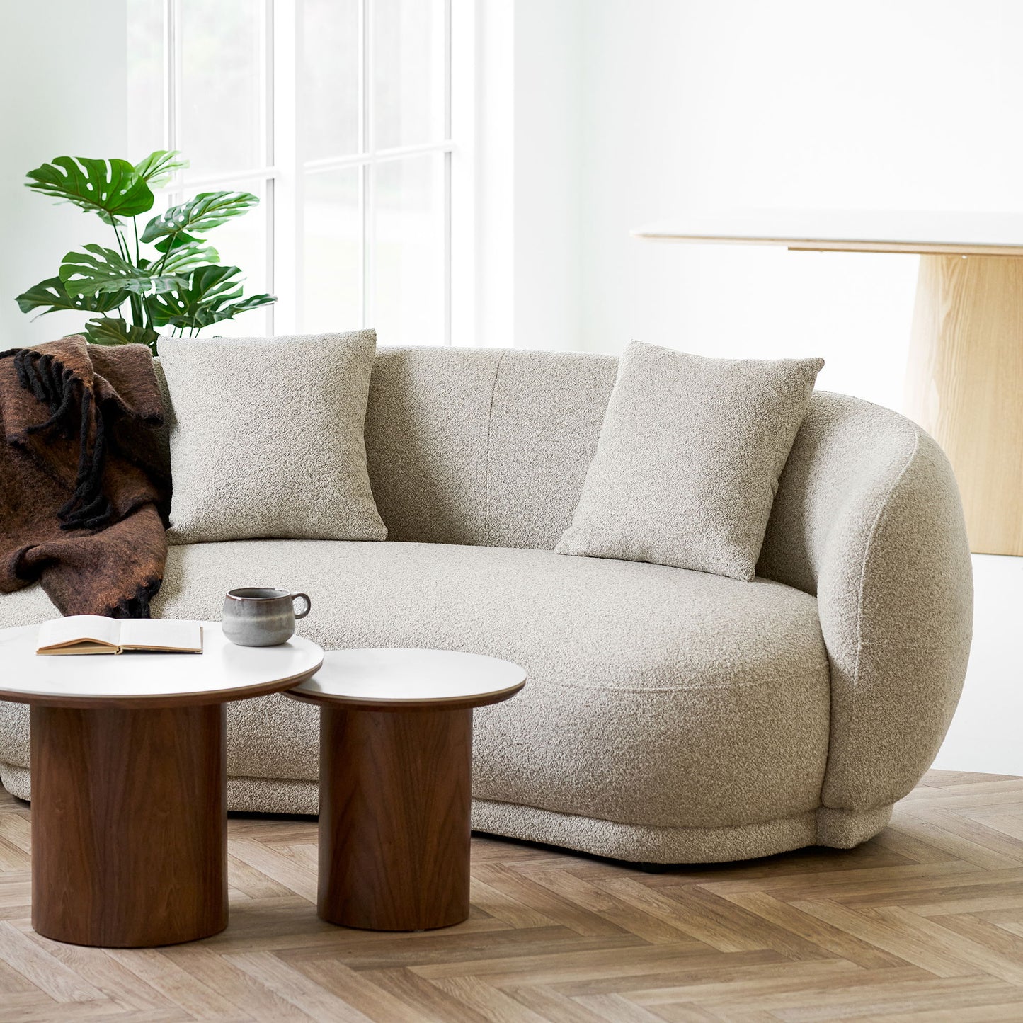 Hawkes 2,5 Personers Sofa - 2,5 Personers Sofa, 2 Puder, Sand Hn1287 ⎮ 5713917041954 ⎮ 1301250 