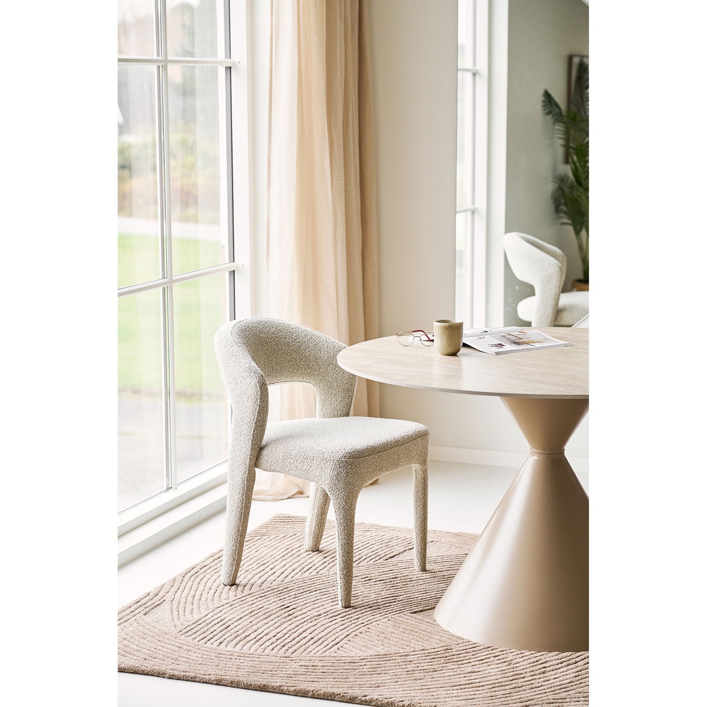 Annecy Spisebord - Spisebord, Keramisk Bordplade/Stål, Travertin/Sand Ø120X76 Cm ⎮ 5713917041039 ⎮ 2202050 