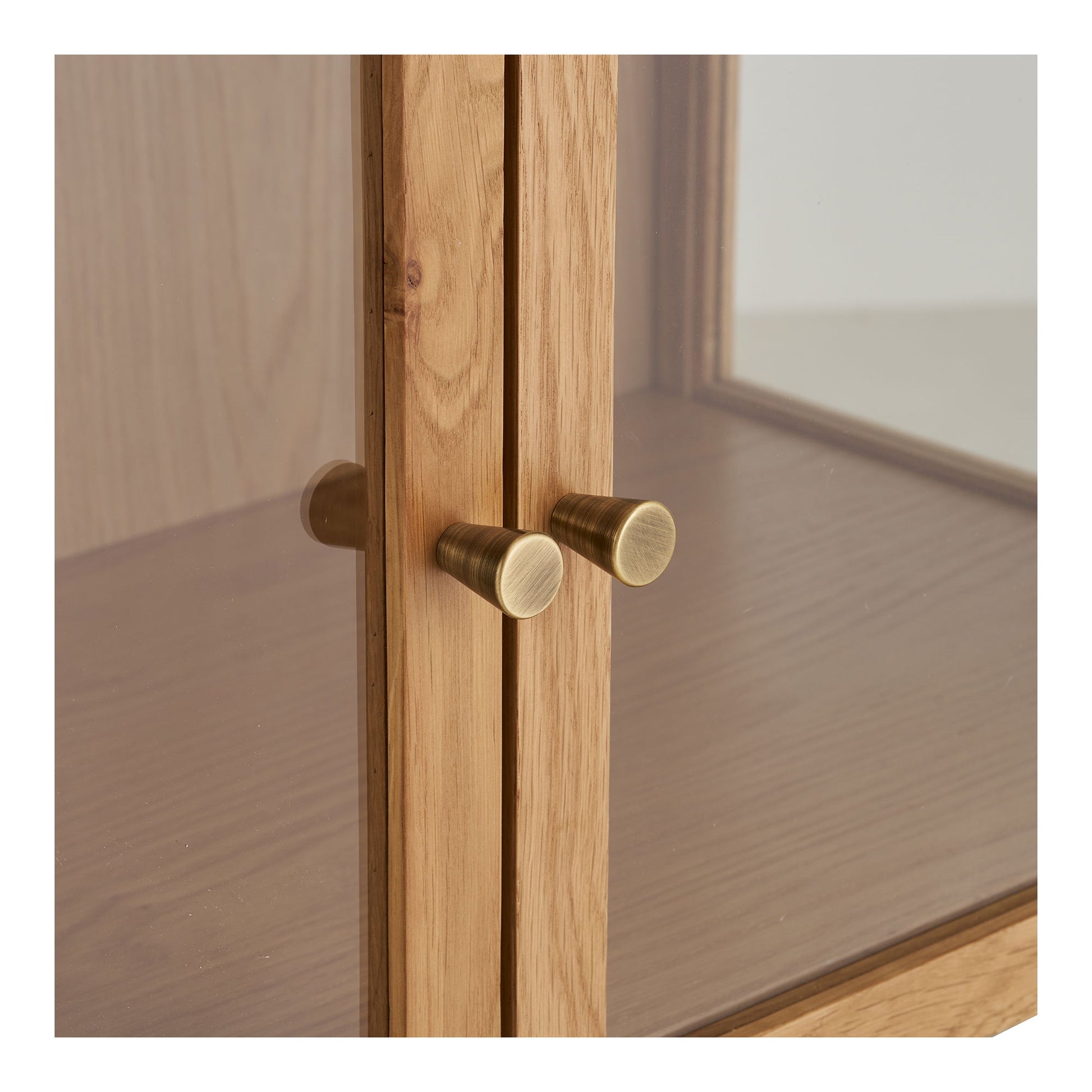 Zamora Vitrineskab - Vitrineskab, 2 Glaslåger, 2 Hylder, Eg/Egefiner/Hærdet Glas, Natur 40X90X126 Cm ⎮ 5713917040490 ⎮ 3001501 