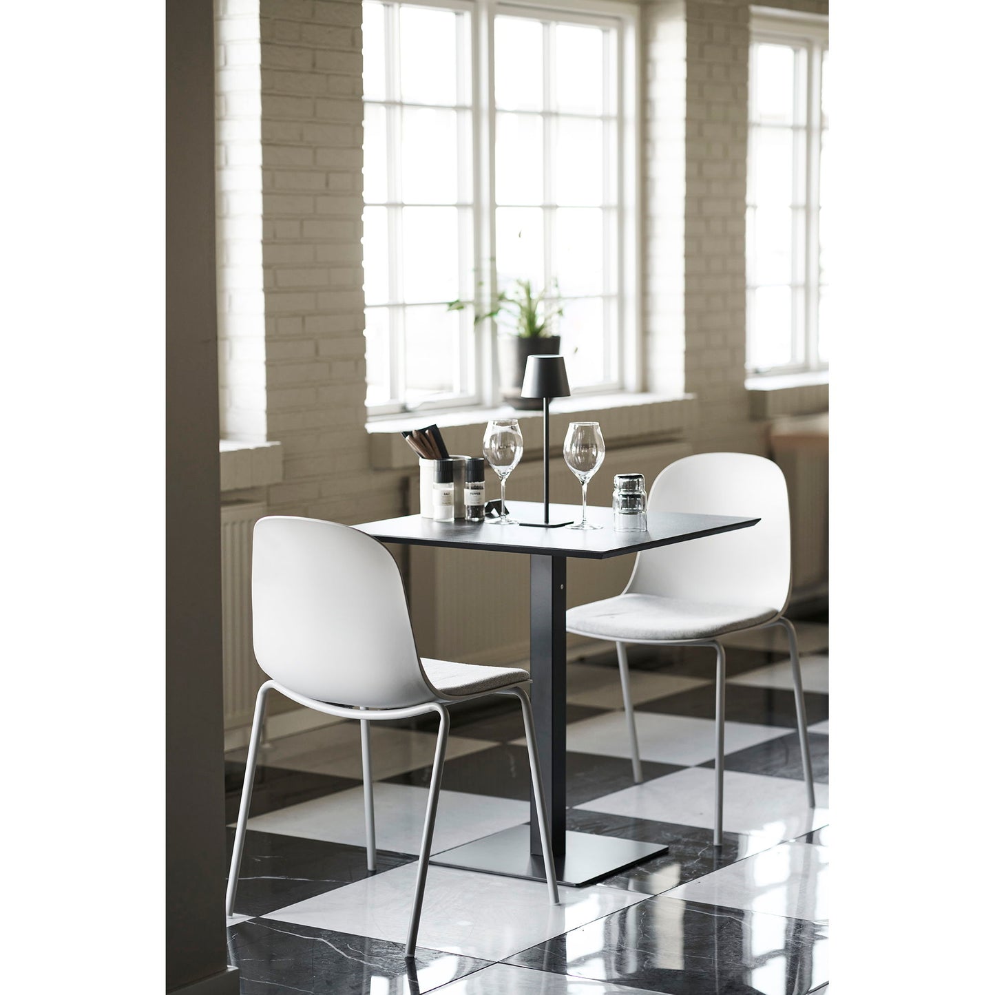 Bradford Bordlampe - Bordlampe, Genopladelig, Metal, Sort ⎮ 5713917037865 ⎮ 6700001 