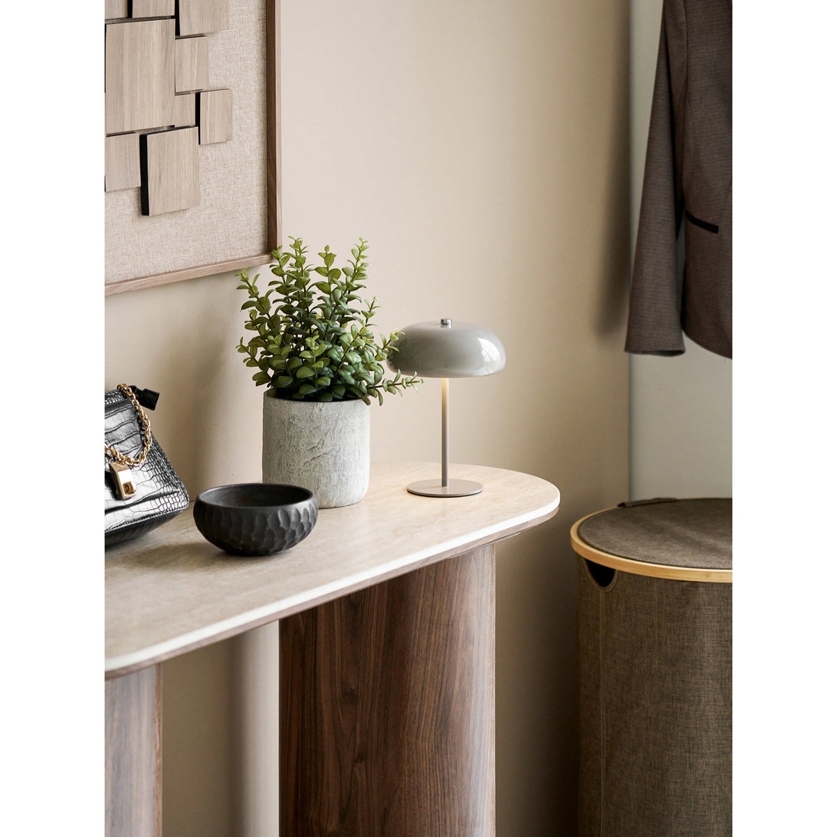 Margate Bordlampe - Bordlampe, Genopladelig, Metal, Taupe Ø16 Cm ⎮ 5713917046867 ⎮ 6700007 