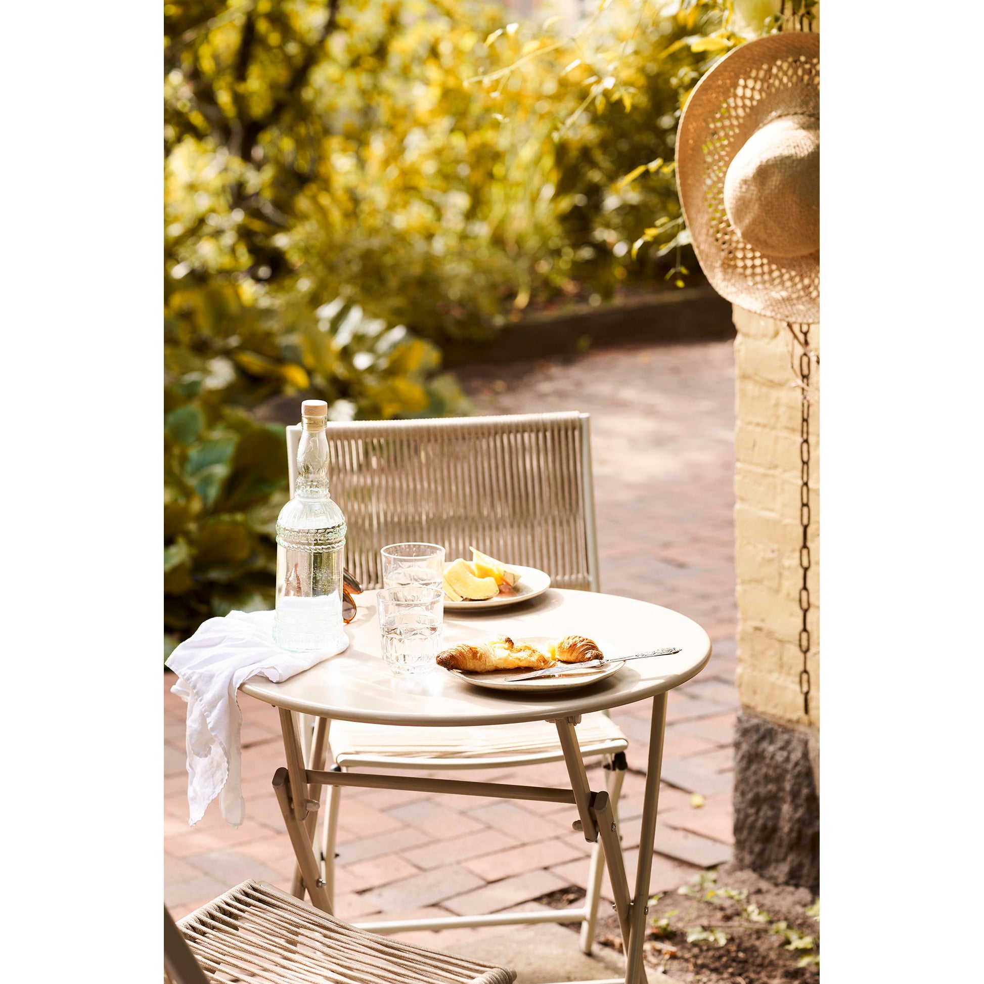 Arcas Cafésæt - Cafésæt, 2 Stole Og 1 Bord, Polyester/Stål, Taupe ⎮ 5713917042135 ⎮ 7150001 