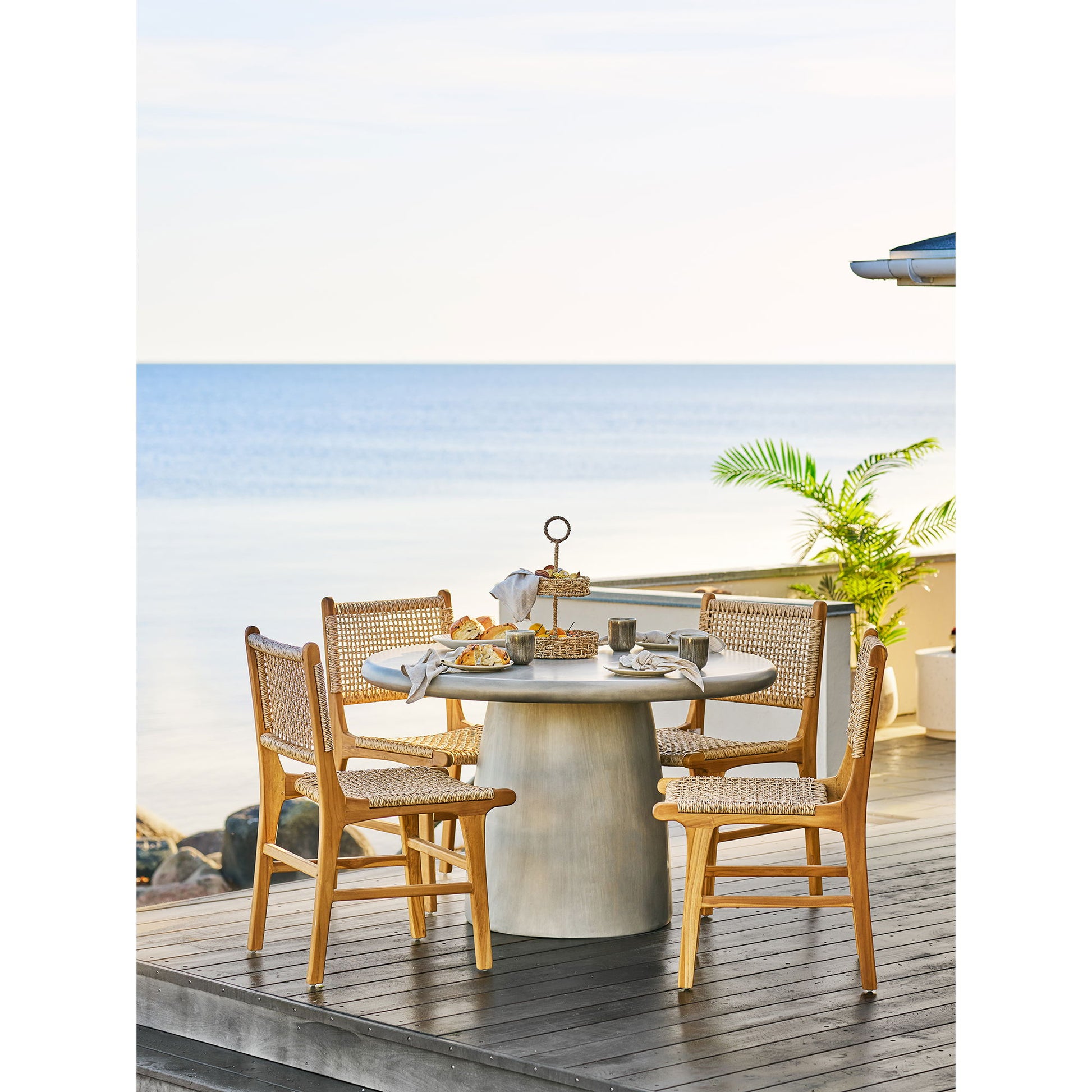 Bonnet Spisebord - Spisebord, Fiberclay, Grå Ø120X75 Cm ⎮ 5713917043101 ⎮ 7501190 